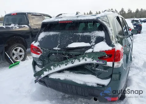 2023 Subaru Forester Limited from USA, damaged, VIN JF2SKAPC1PH544089